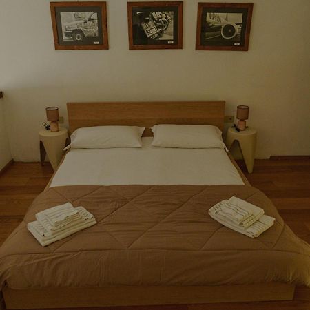 Nice One Bedroom In Historical Building Florence Buitenkant foto