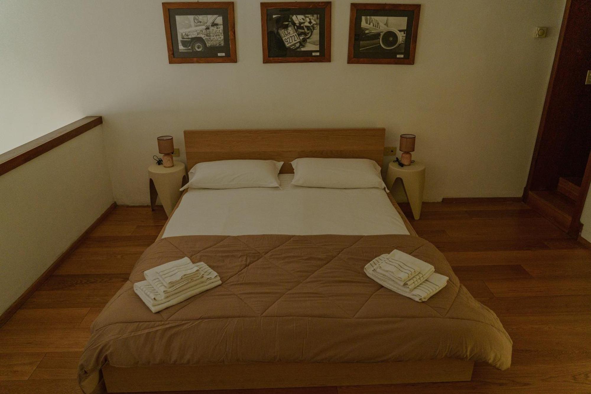 Nice One Bedroom In Historical Building Florence Buitenkant foto